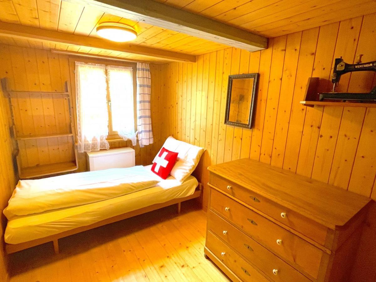 Swisshut Stunning Views Alps Lake - Chalet Erli Därligen Extérieur photo